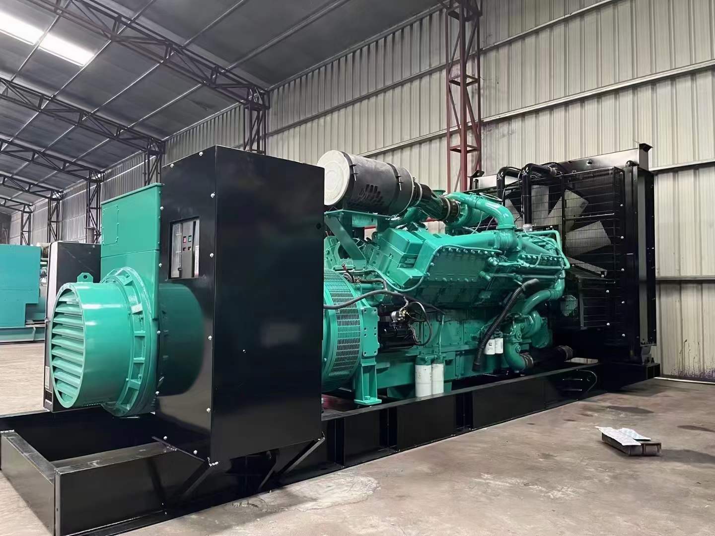 温江如何降低 800kW 柴油发电机输出电流的波动？