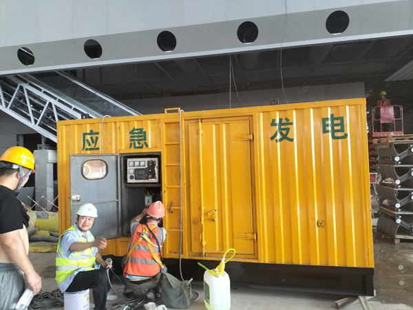温江怎样判断空气滤清器是否需要更换？